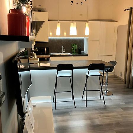 Апартаменты Benvenuti In Casa Peluca! Местре Экстерьер фото